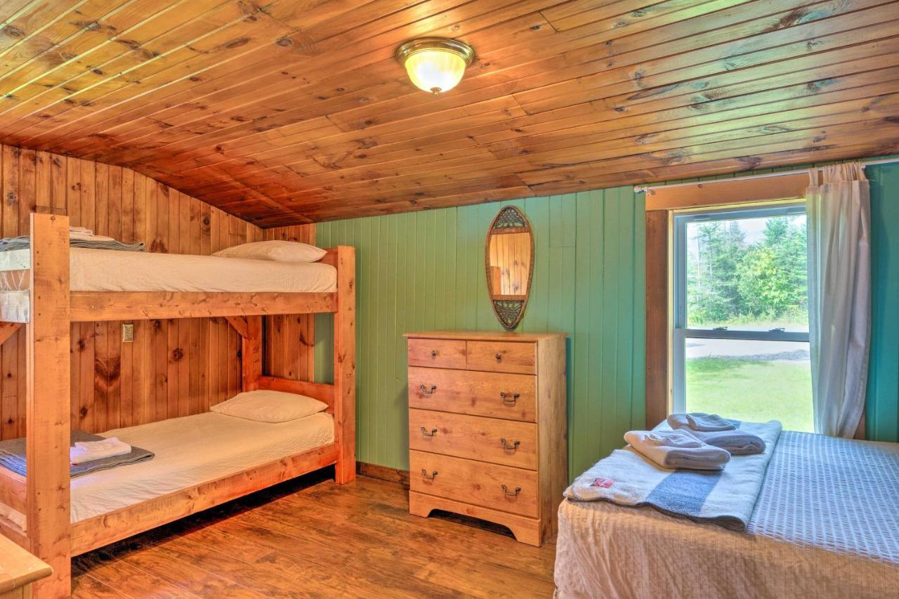 Rustic Cabin Retreat On Rangeley Lake! Eksteriør bilde