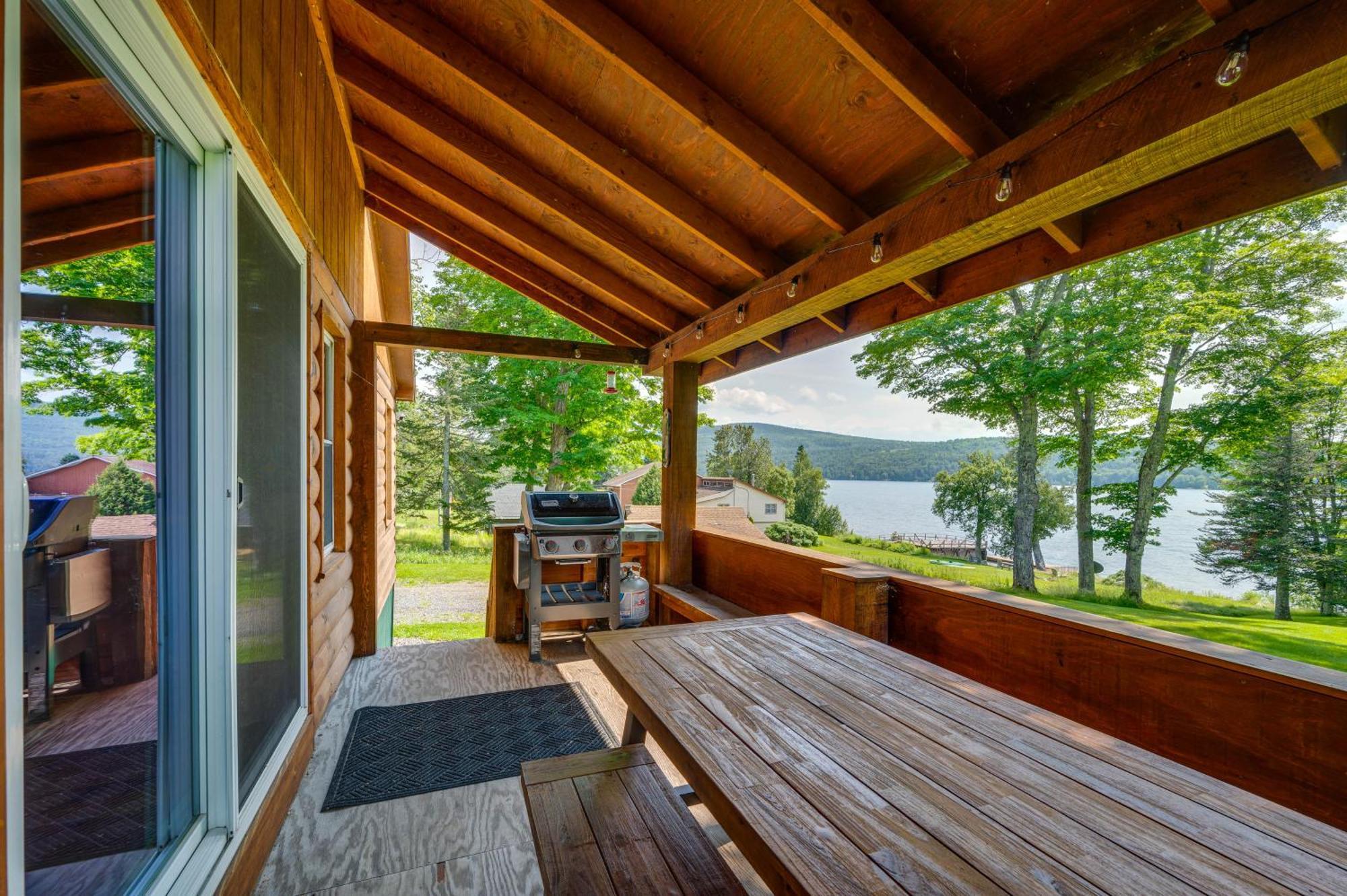 Rustic Cabin Retreat On Rangeley Lake! Eksteriør bilde
